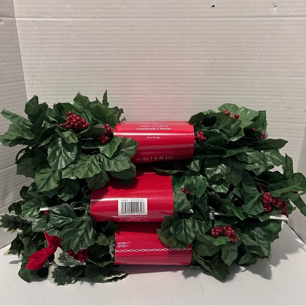 Set of 3 Holiday Garland with Red Berries (3 x 6ft)